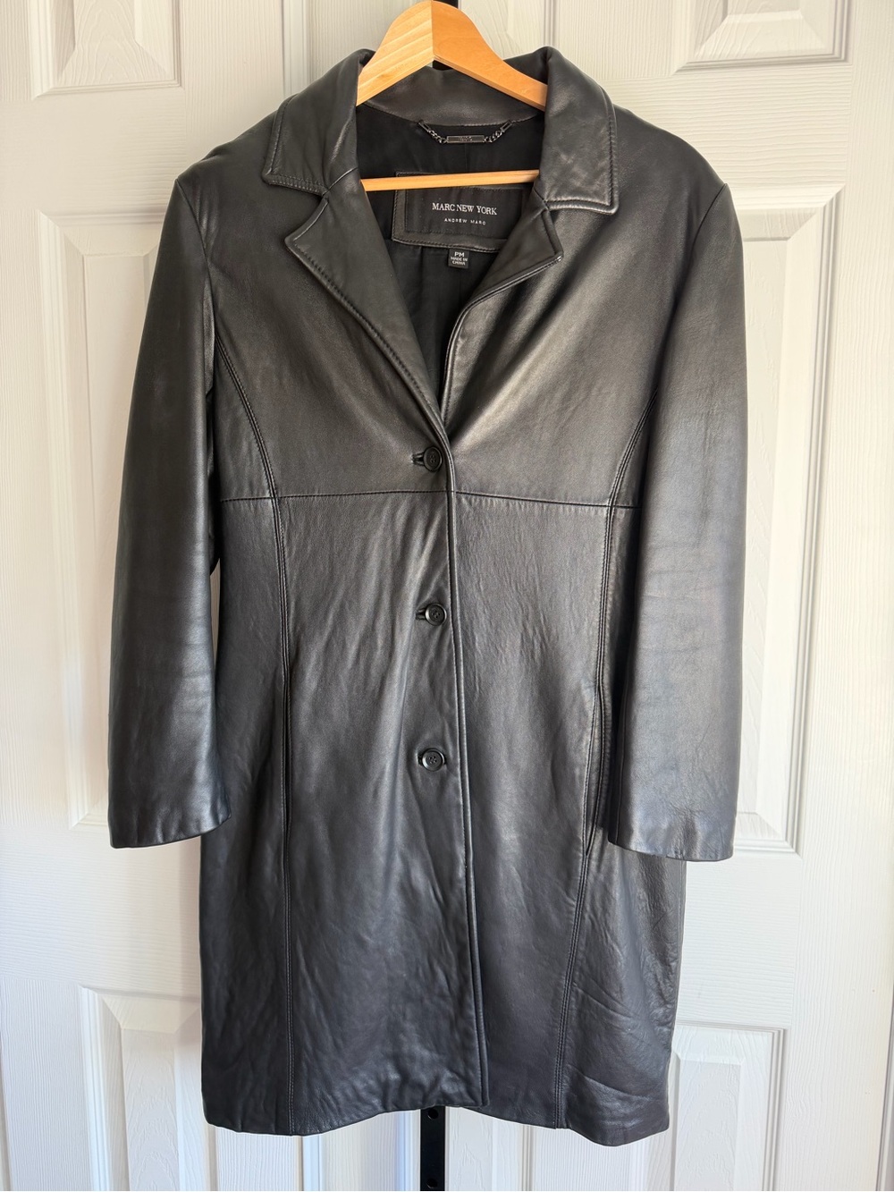 Marc New York By Andrew Marc Leather Trench
Coat Women’s Size:M (PM)